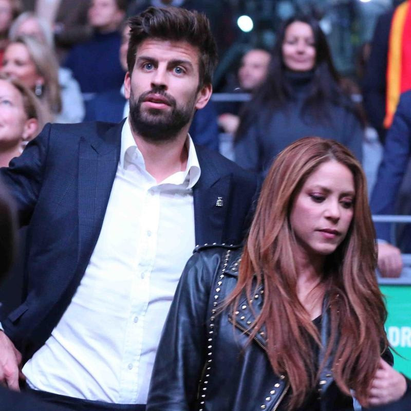 Pique im lặng sau nhiều lần bị Shakira lên tiếng trách móc.