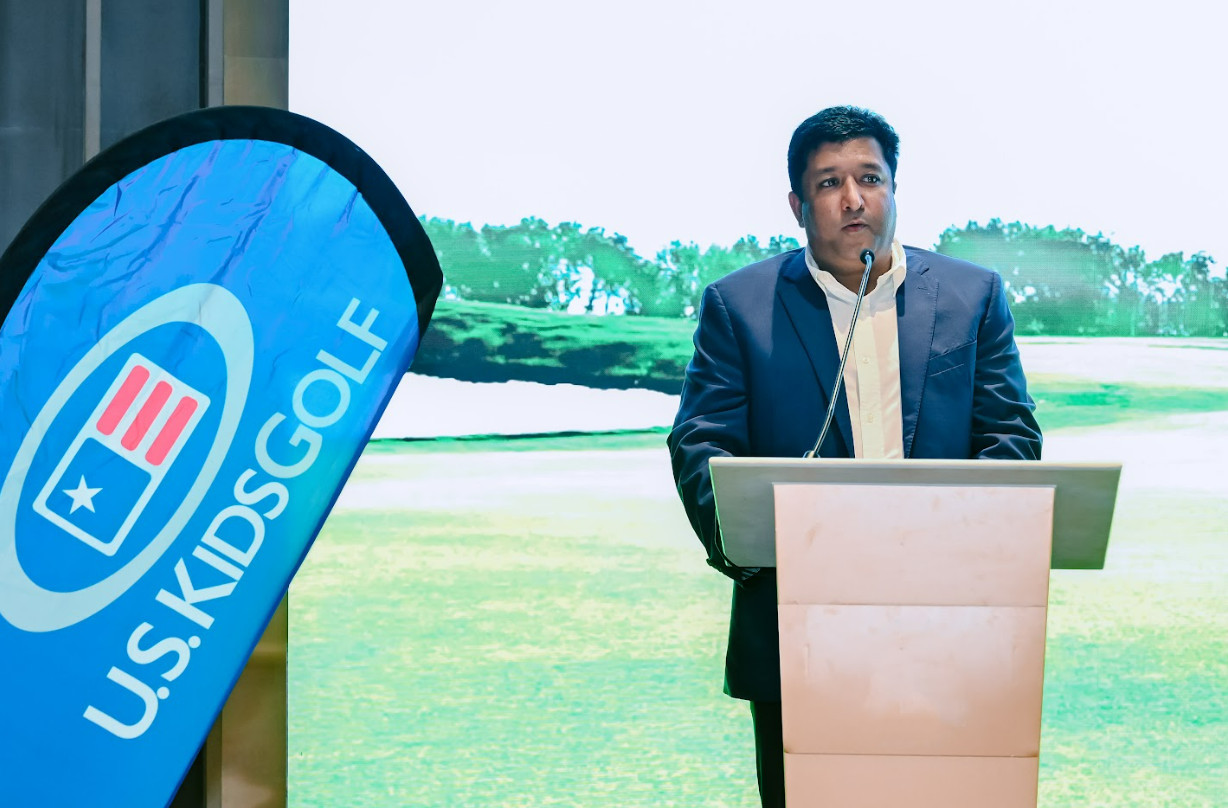 Ông Rajesh Srivastava, Chủ tịch U.S. Kids Golf Ấn Độ và U.S. Kids Golf châu Á, đánh giá Việt Nam là quốc gia hội tụ đủ tiềm năng phát triển bộ môn golf. Ông Rajesh Srivastava, Chủ tịch U.S. Kids Golf Ấn Độ và U.S. Kids Golf châu Á, đánh giá Việt Nam là quốc gia hội tụ đủ tiềm năng phát triển bộ môn golf.
