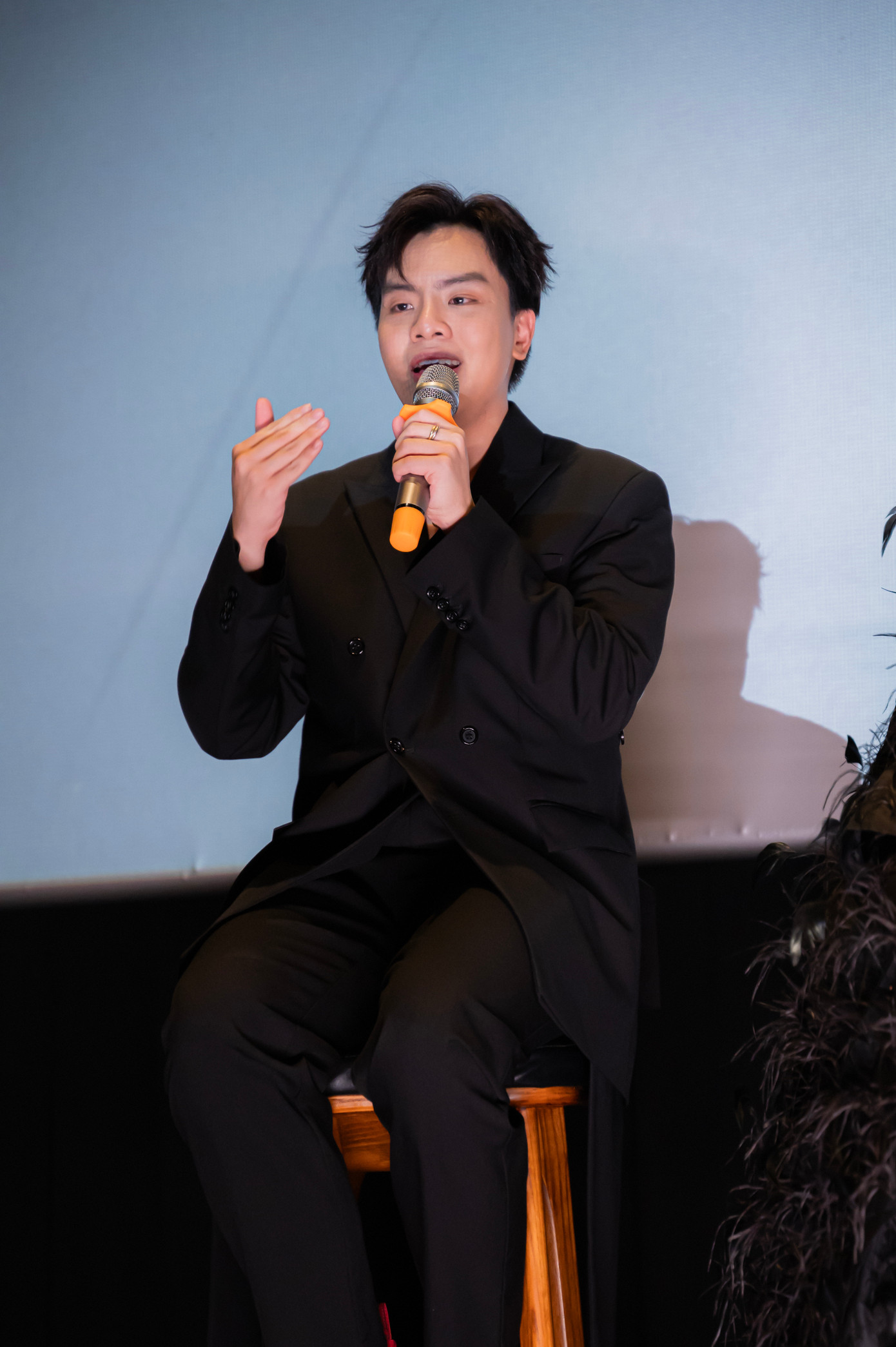 Văn Mai Hương tiếp tục đồng hành cùng nhạc sĩ Hứa Kim Tuyền trong dự án mới.