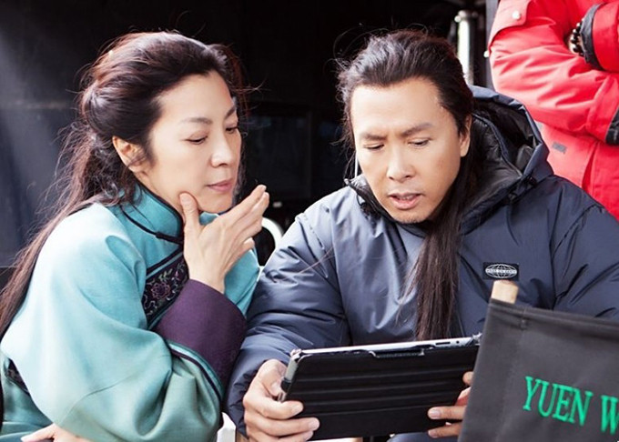 Dương Tử Quỳnh và Chân Tử Đan hợp tác trong nhiều tác phẩm. Dương Tử Quỳnh và Chân Tử Đan hợp tác trong nhiều tác phẩm.