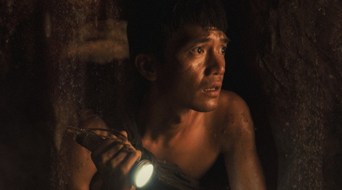 Thái Hòa, Quang Tuấn giảm nhiều cân để vào vai người lính sống dưới địa đạo.