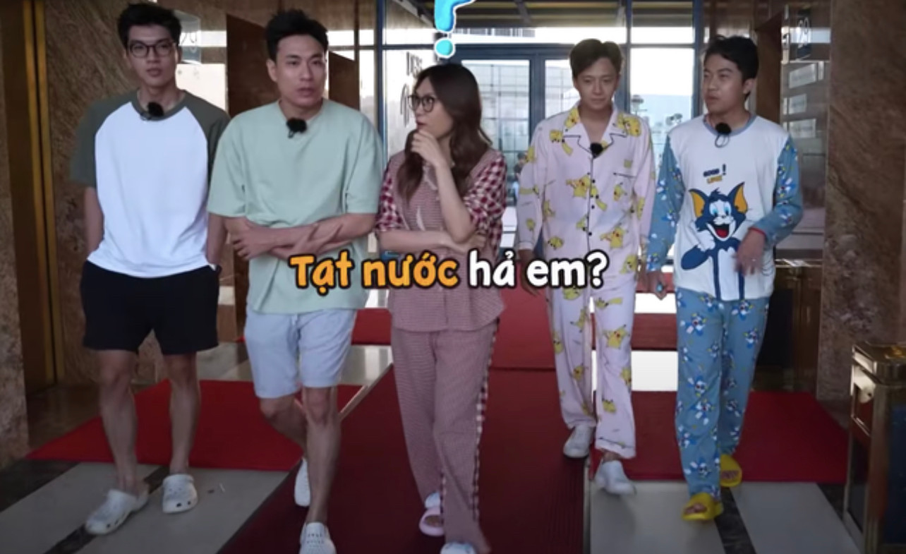 Mỹ Tâm trong chương trình 2 ngày 1 đêm. Mỹ Tâm trong chương trình 2 ngày 1 đêm.