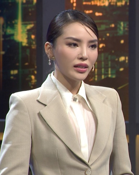 Kỳ Duyên xuất hiện trong chương trình Cơ hội cho ai.