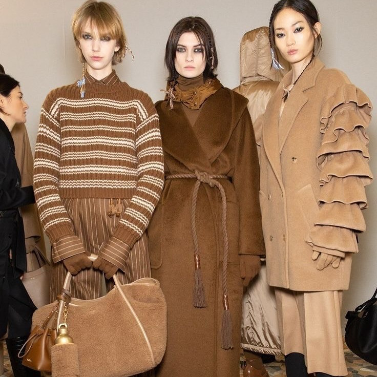 Mocha Mousse trở thành màu của năm 2025.