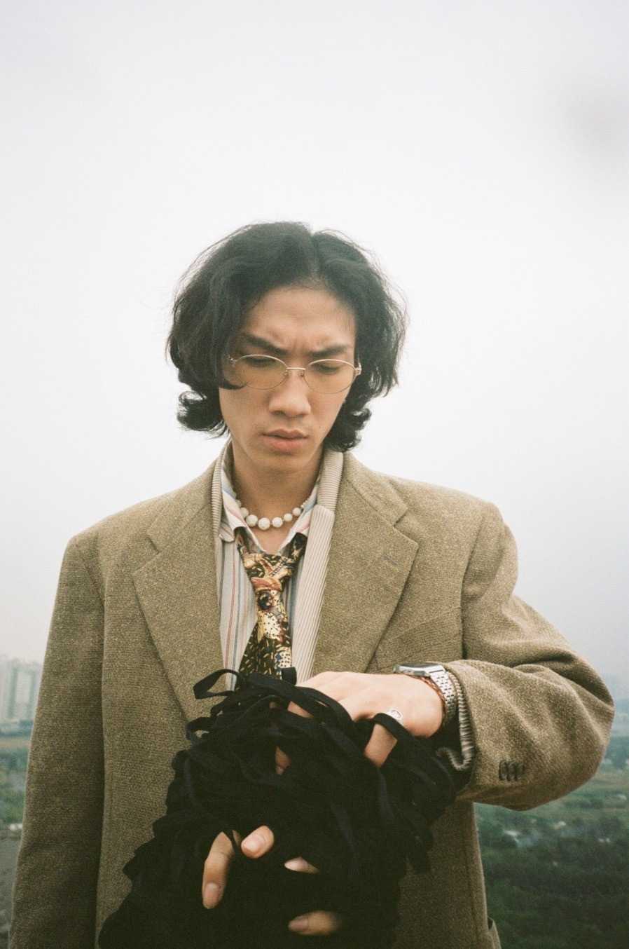 16 Typh (ảnh trên), Gonzo và Tinle rời SpaceSpeakers sau 4 năm. 16 Typh (ảnh trên), Gonzo và Tinle rời SpaceSpeakers sau 4 năm.