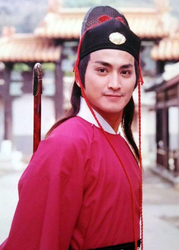 Hà Gia Kính là Triển Chiêu thành công nhất màn ảnh. Hà Gia Kính là Triển Chiêu thành công nhất màn ảnh.