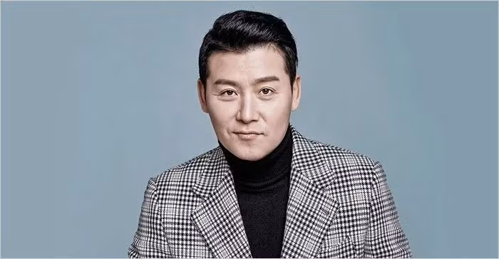 Hyun Woo được "tặng" danh hiệu Grand Slam chỉ vì phạm tội. Hyun Woo được "tặng" danh hiệu Grand Slam chỉ vì phạm tội.