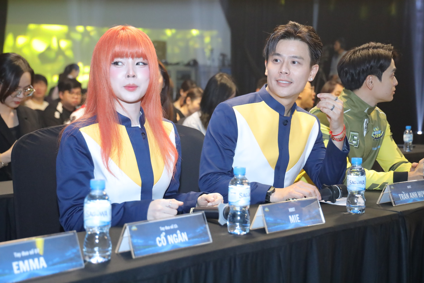 Các tay đua có mặt trong Dục tốc bất bại.