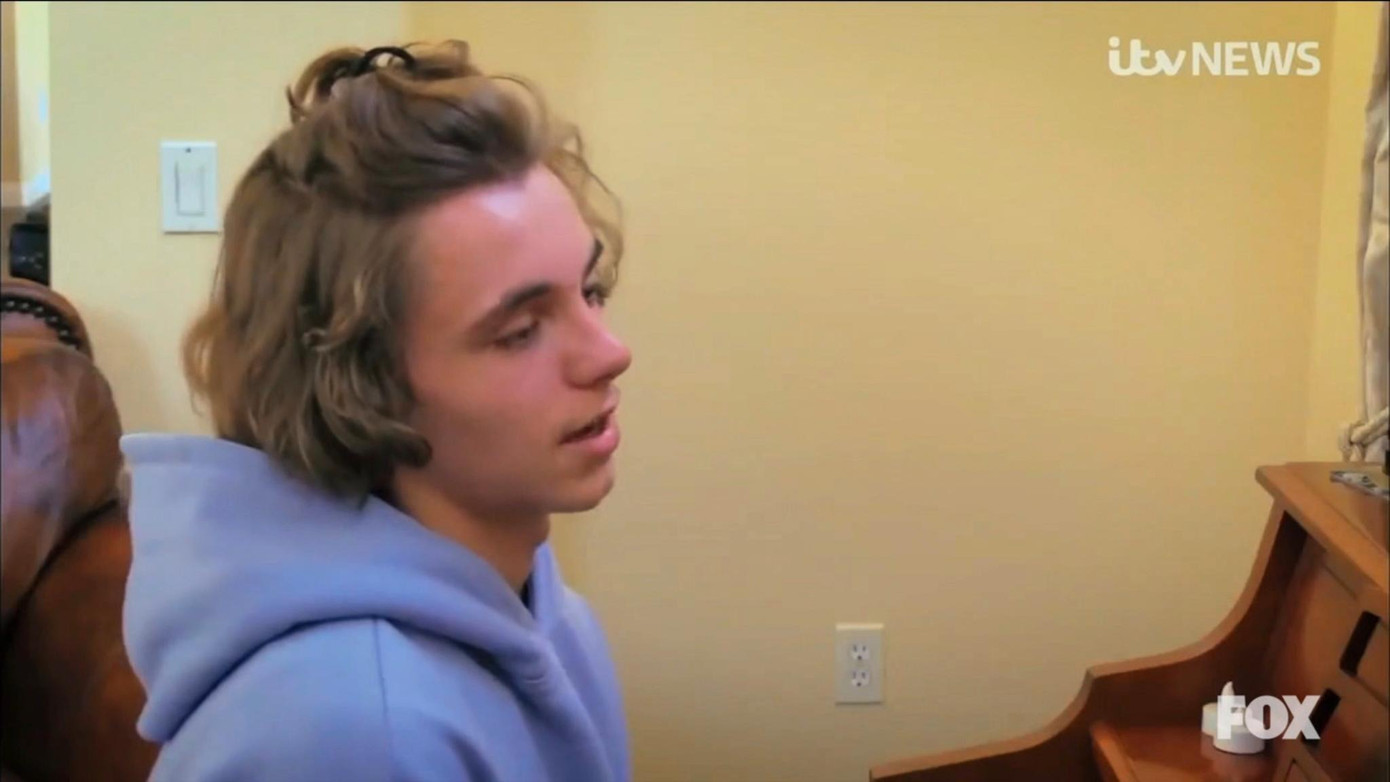 Jayden công khai chỉ trích cách nuôi dạy con của Britney Spears. Jayden công khai chỉ trích cách nuôi dạy con của Britney Spears.