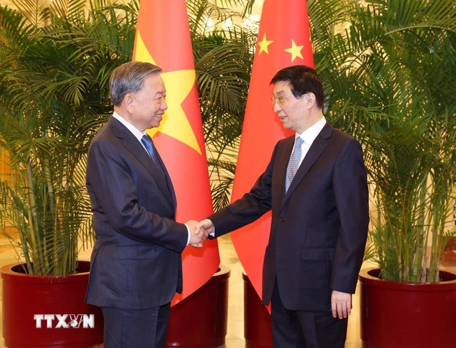 Tổng Bí thư, Chủ tịch nước Tô Lâm hội kiến Chủ tịch Chính hiệp Toàn quốc Trung Quốc Vương Hộ Ninh. (Ảnh: Trí Dũng/TTXVN). Tổng Bí thư, Chủ tịch nước Tô Lâm hội kiến Chủ tịch Chính hiệp Toàn quốc Trung Quốc Vương Hộ Ninh. (Ảnh: Trí Dũng/TTXVN).