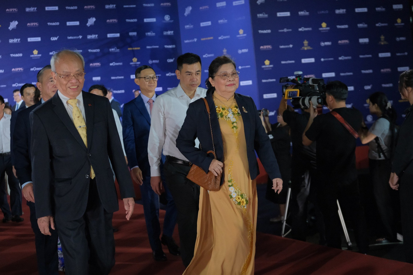 Liên hoan phim Quốc tế TPHCM thu hút lãnh đạo, nghệ sĩ trong và ngoài nước tham dự. Liên hoan phim Quốc tế TPHCM thu hút lãnh đạo, nghệ sĩ trong và ngoài nước tham dự.