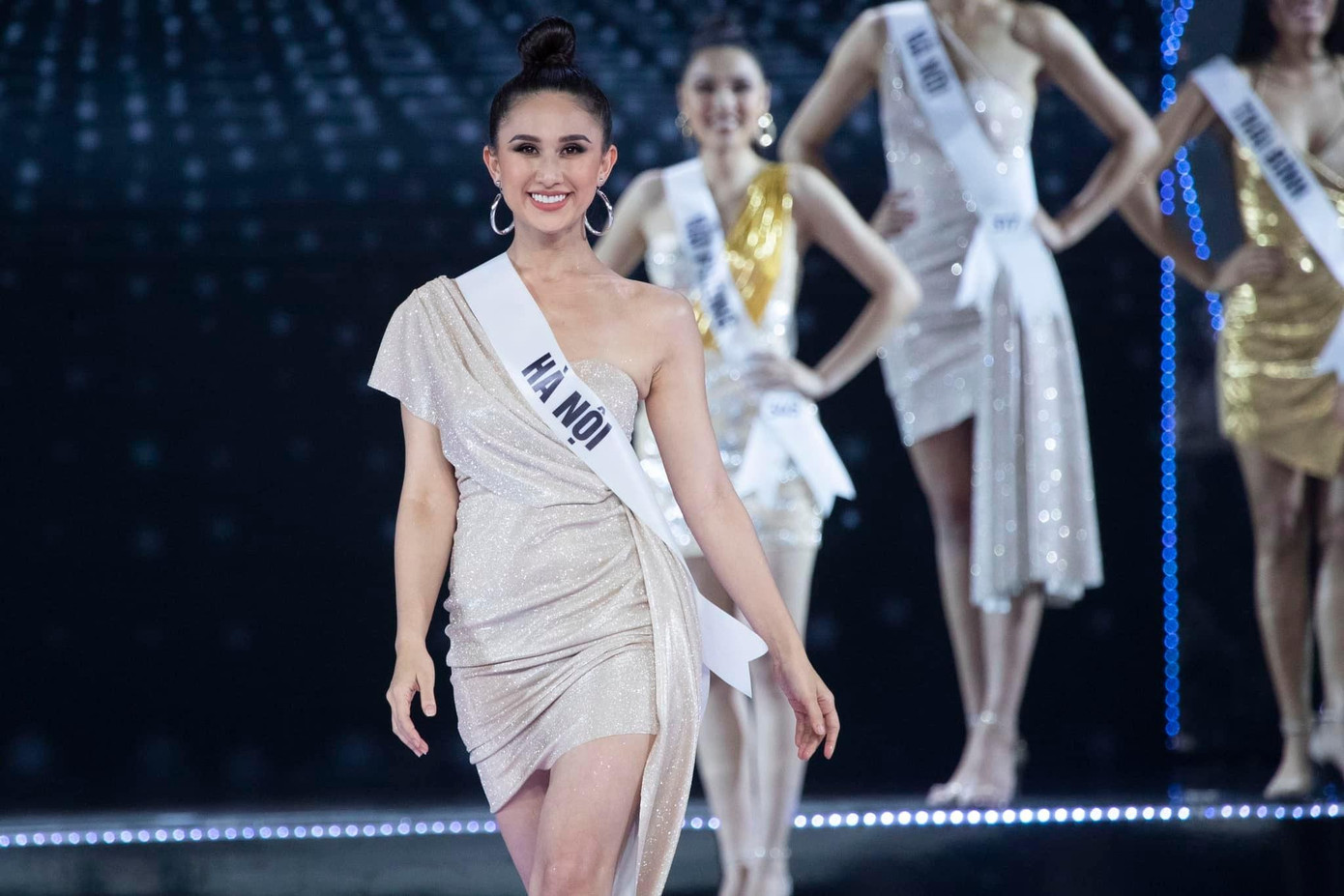 Nụ cười tỏa sáng, giàu năng lượng của Diana tại Hoa hậu Hoàn vũ Việt Nam 2019. Ảnh: Miss Universe Vietnam.