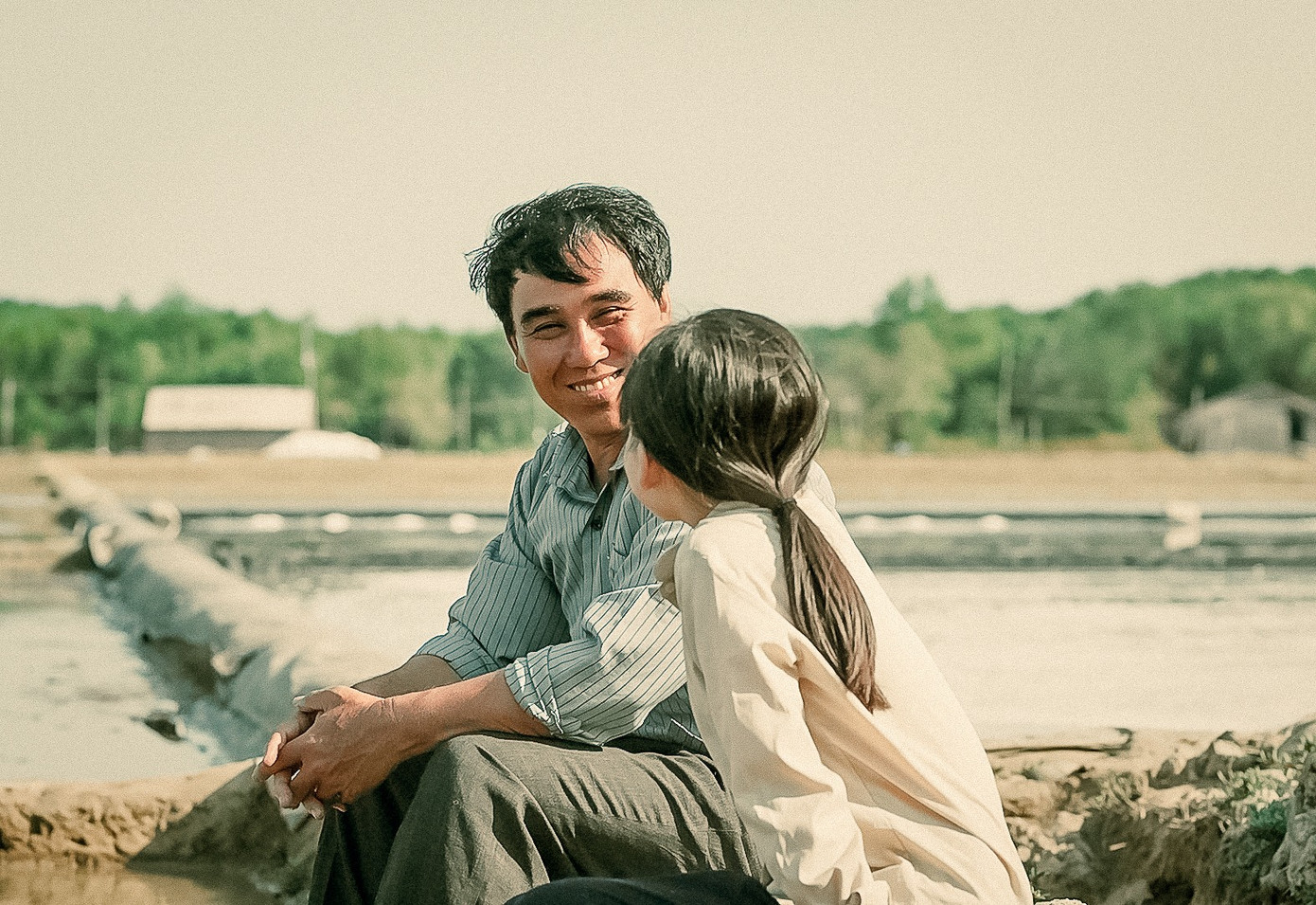 Quyền Linh được chú ý sau 20 năm trở lại. Quyền Linh được chú ý sau 20 năm trở lại.