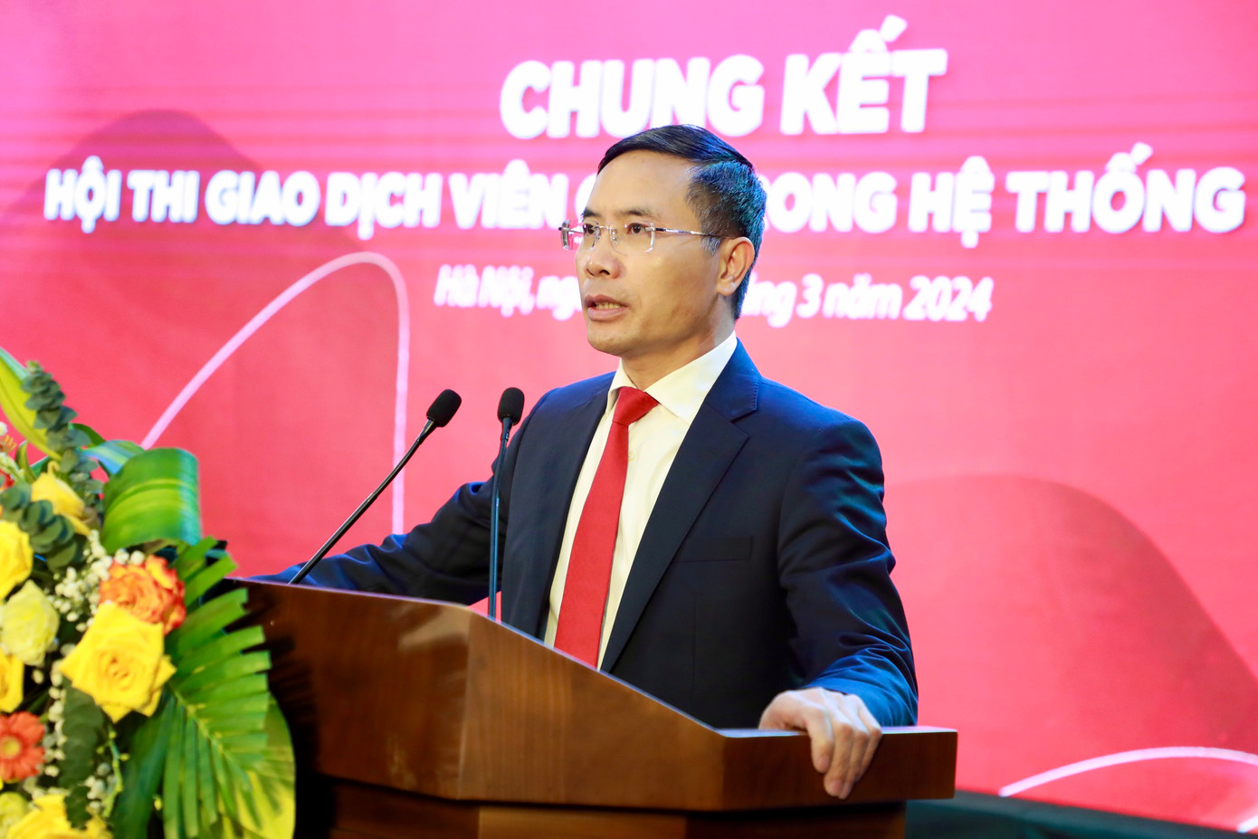 Đồng chí Phạm Đức Ấn - Bí thư Đảng ủy, Chủ tịch Hội đồng Thành viên phát biểu tại Hội thi.