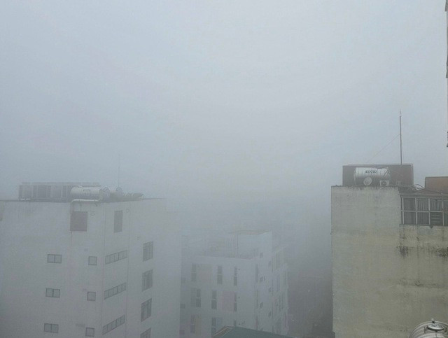 Ô nhiễm không khí vào 8h sáng ngày 2/2 tại Hà Nội. Ảnh: VGP/Thùy Chi Ô nhiễm không khí vào 8h sáng ngày 2/2 tại Hà Nội. Ảnh: VGP/Thùy Chi