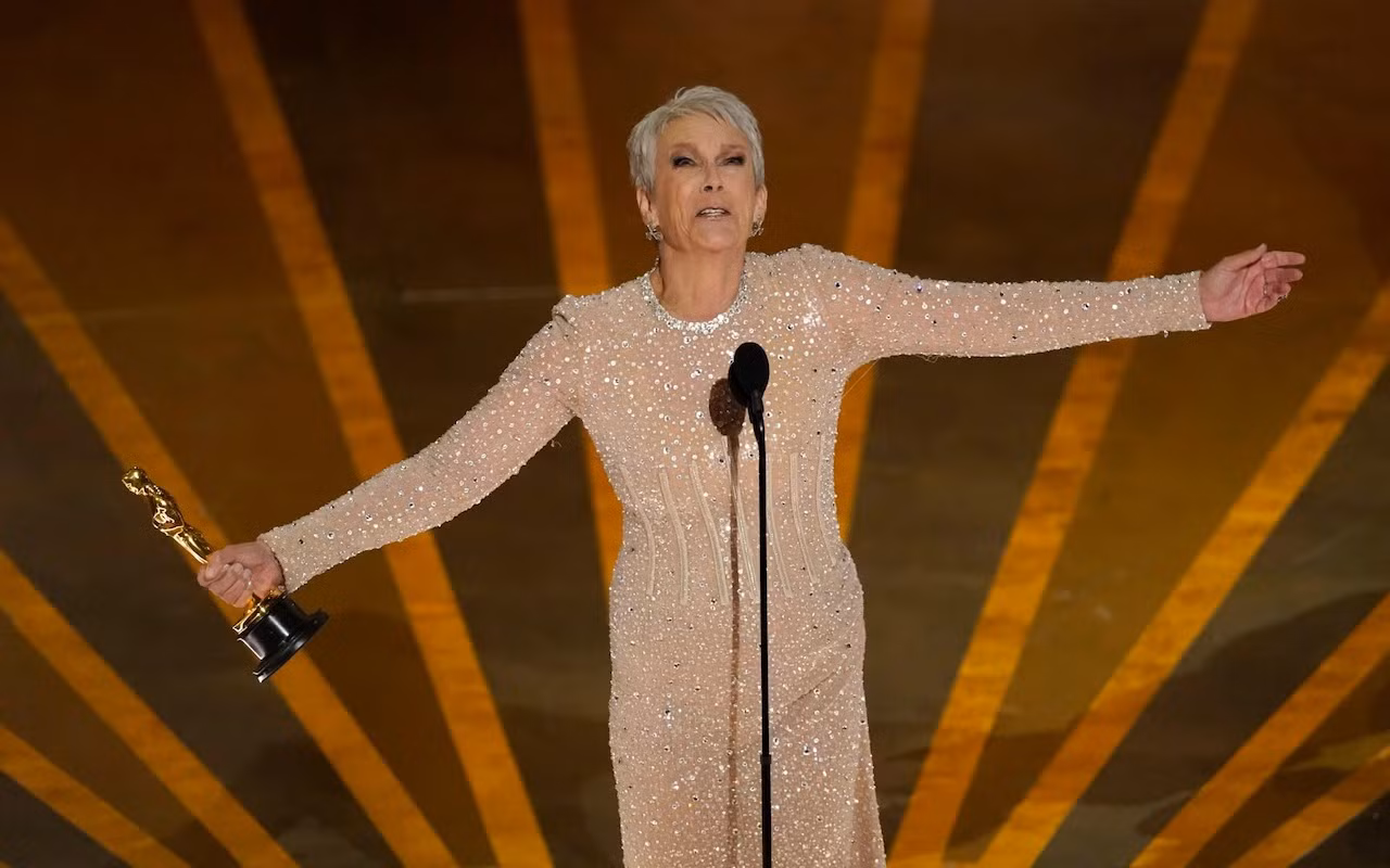 Dương Tử Quỳnh làm nên lịch sử ở Oscar 2023 ảnh 9
