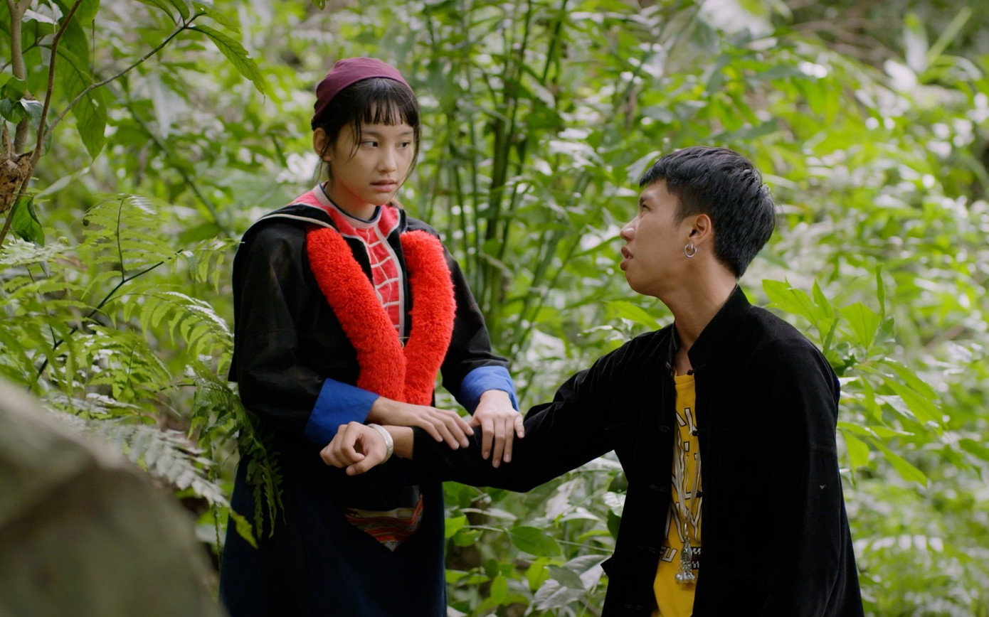 Chuyện tình giữa Pu và Chải gây sốt mạng xã hội. Chuyện tình giữa Pu và Chải gây sốt mạng xã hội.