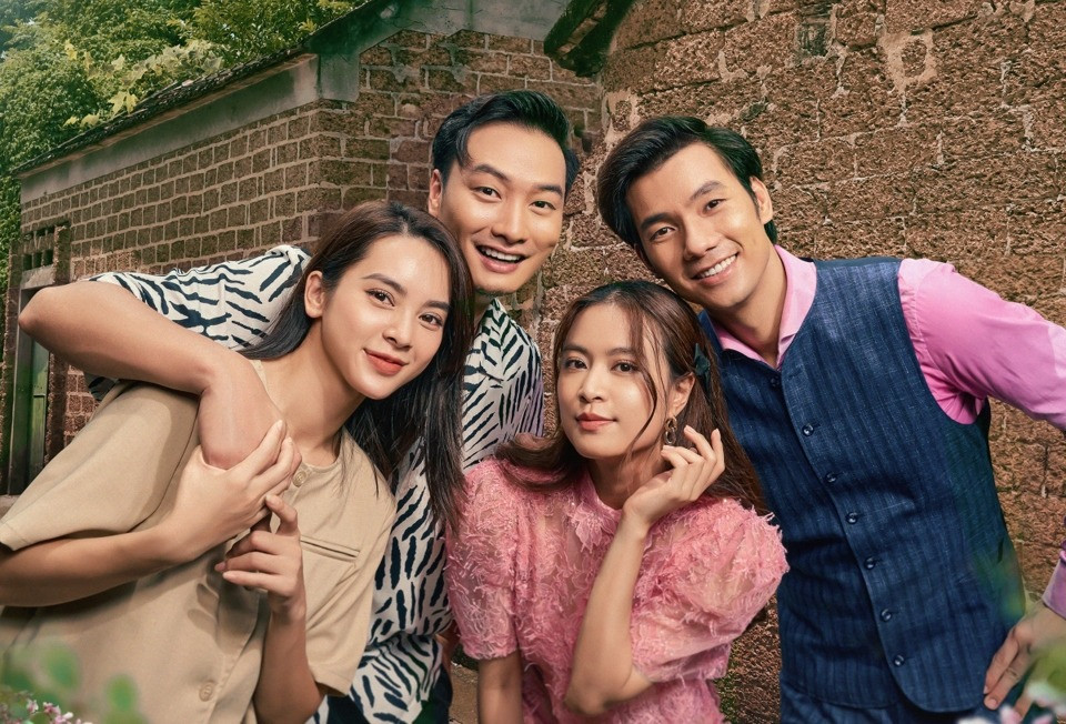 Không ngại cưới chỉ cần một lý do có Hoàng Thùy Linh (trái) tranh giải cùng nhiều bộ phim Việt giờ Vàng. Không ngại cưới chỉ cần một lý do có Hoàng Thùy Linh (trái) tranh giải cùng nhiều bộ phim Việt giờ Vàng.