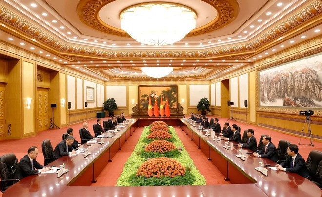 Chủ tịch nước Võ Văn Thưởng hội kiến Tổng Bí thư, Chủ tịch Trung Quốc Tập Cận Bình nhân dịp tham dự Diễn đàn cấp cao hợp tác quốc tế “Vành đai và Con đường” lần thứ ba năm 2023. (Ảnh: Thống Nhất/TTXVN).