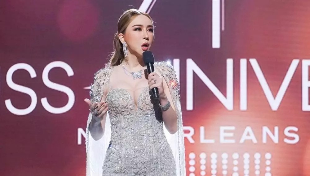 Hoa hậu Hoàn vũ Việt Nam cho biết công ty ngừng cử đại diện đến Miss Universe do không phù hợp với định hướng kinh doanh của MU. Hoa hậu Hoàn vũ Việt Nam cho biết công ty ngừng cử đại diện đến Miss Universe do không phù hợp với định hướng kinh doanh của MU.