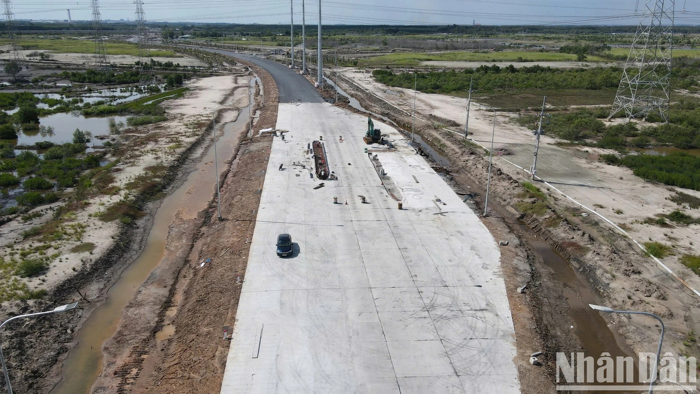 Đường kết nối cảng Phước An được đầu tư với tổng số vốn 1.000 tỷ đồng, theo hình thức BOT.