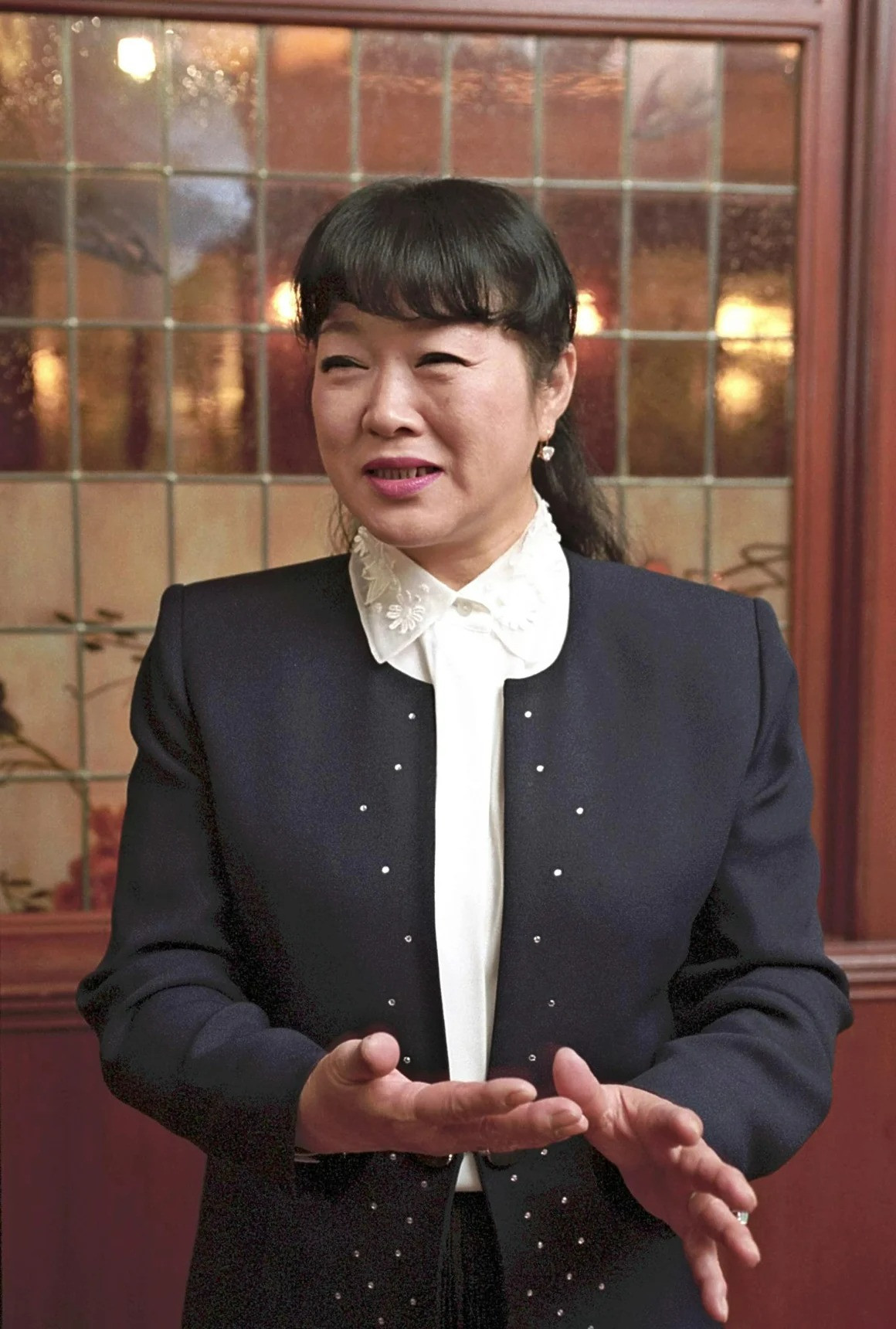 Chân dung bà Nobuyo Oyama. Chân dung bà Nobuyo Oyama.