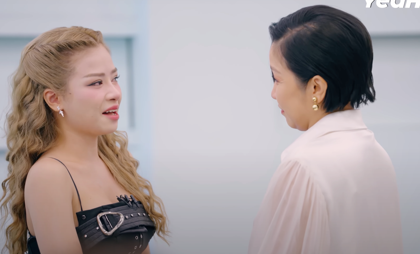 Dương Hoàng Yến xúc động khi Mỹ Linh nói lời xin lỗi.