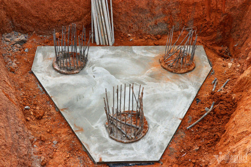 Gói thầu 5.10 thi công xây dựng và lắp đặt thiết bị công trình nhà ga hành khách là hạng mục quan trọng nhất của dự án. Nhà ga được thiết kế theo hình ảnh hoa sen, gồm 1 tầng trệt và 3 tầng lầu, tổng diện tích sàn 376.451,32m2; chiều cao đỉnh mái 45,55m; bố trí 40 vị trí đỗ gần cho các máy bay. Đây được xem là “trái tim” của sân bay Long Thành giai đoạn 1.