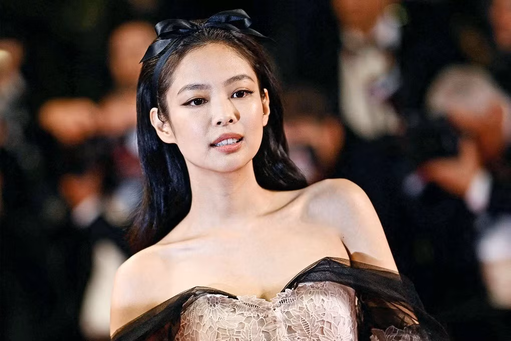 Jennie nhận căn hộ cao cấp.