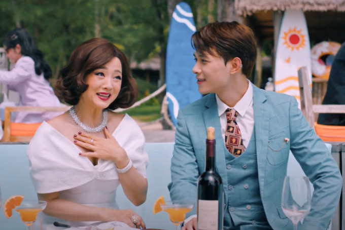 Siêu lừa gặp siêu lầy sắp đạt mốc 100 tỷ đồng. Siêu lừa gặp siêu lầy sắp đạt mốc 100 tỷ đồng.