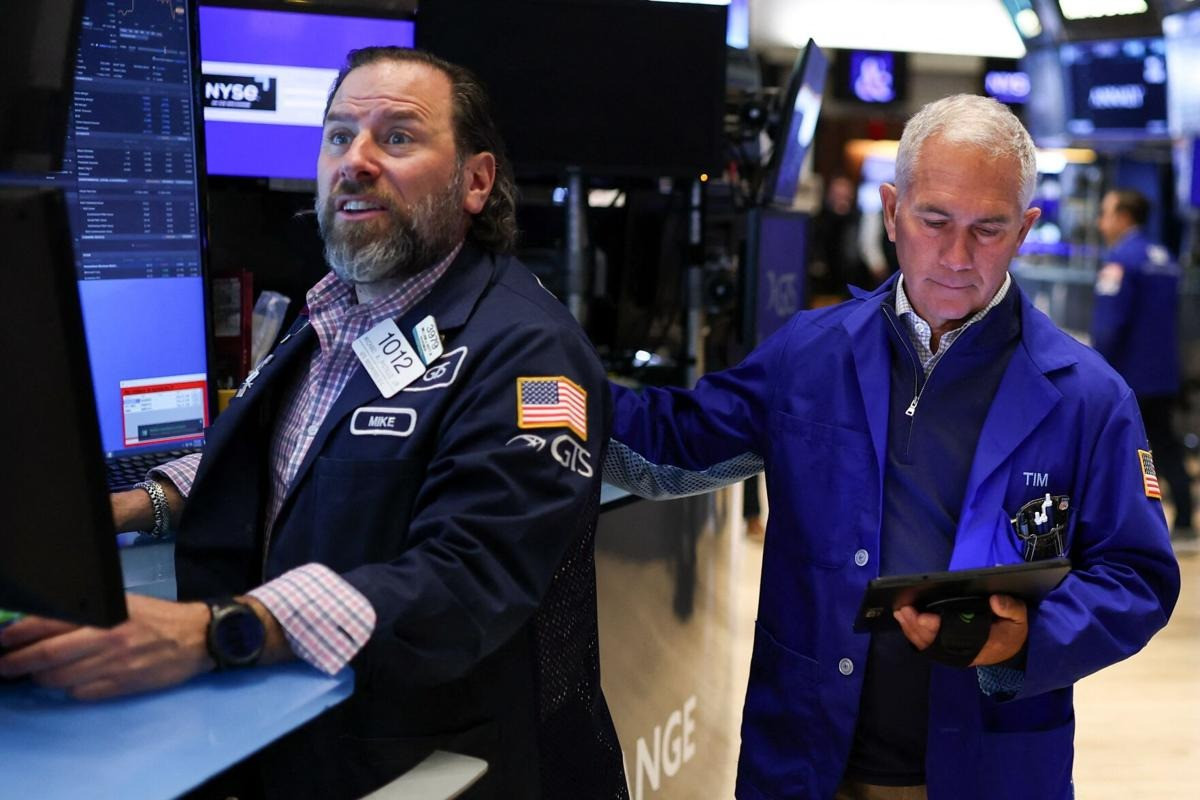 Phố Wall ngày càng bất ổn.