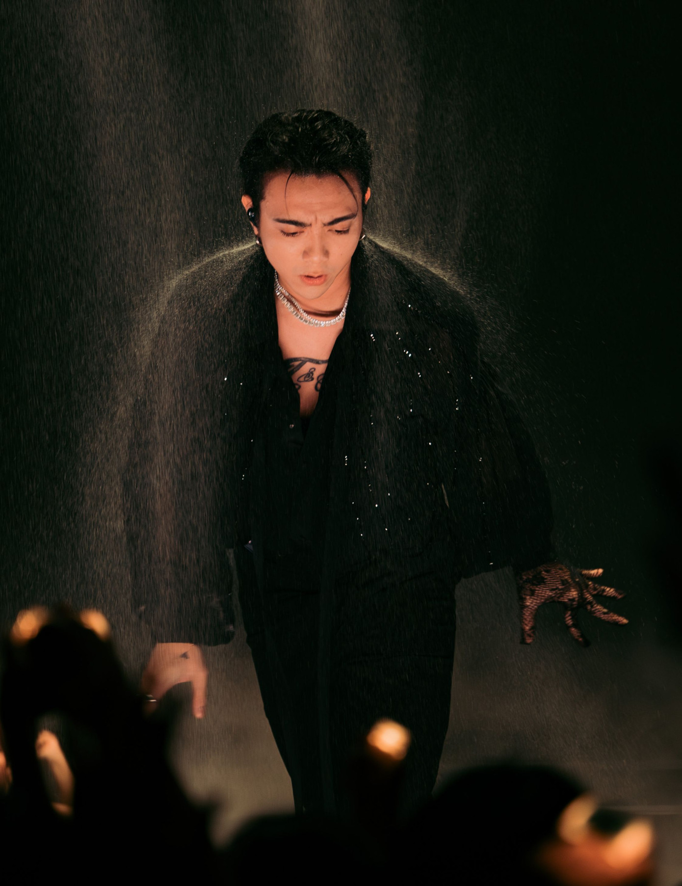 Phần trình diễn ấn tượng của Soobin Hoàng Sơn và Kay Trần. Phần trình diễn ấn tượng của Soobin Hoàng Sơn và Kay Trần.