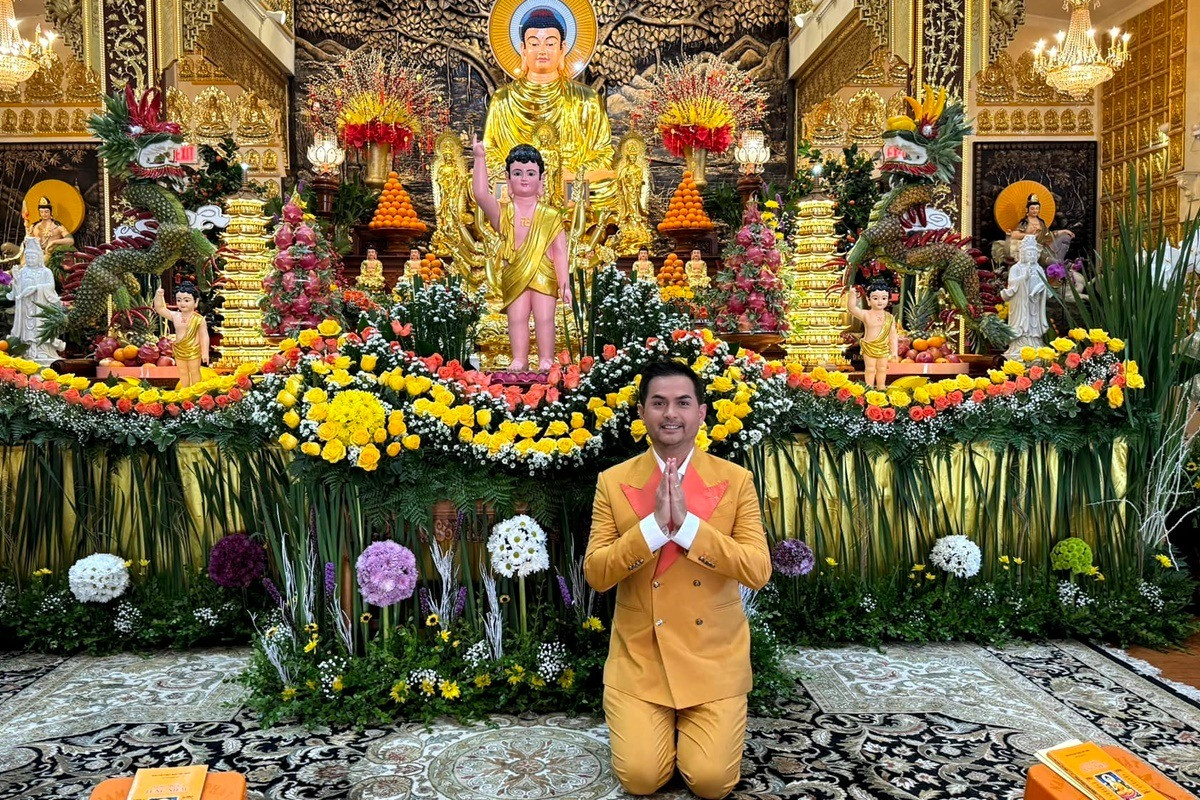 Những hình ảnh gần đây của nam diễn viên.