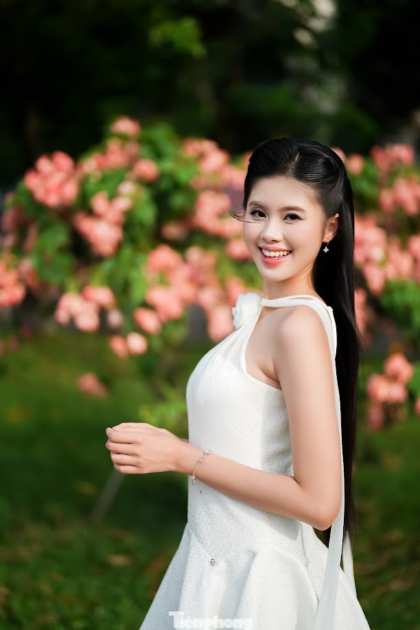 Trả lời Tiền Phong ở talk show Nếu tôi đăng quang, cô gái 23 tuổi cho rằng nếu có cơ hội chạm tay vào vương miện, cô sẽ dùng sức nặng của danh hiệu để thực hiện ước mơ cống hiến cho cộng đồng. "Tôi muốn truyền cảm hứng đến những cô gái trẻ dám hành động để hiện thực hóa ước mơ của mình, không để sự e dè và sợ hãi là rào cản", Bảo Hà nói thêm.