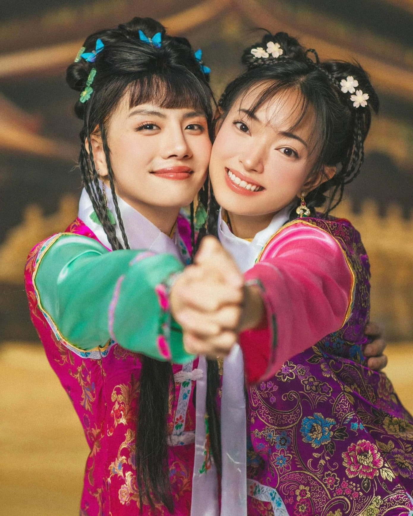 Trên trang cá nhân, khán giả nhận xét đây là một trong những màn cosplay gây cười nhất của nghệ sĩ Việt dịp Halloween năm nay.