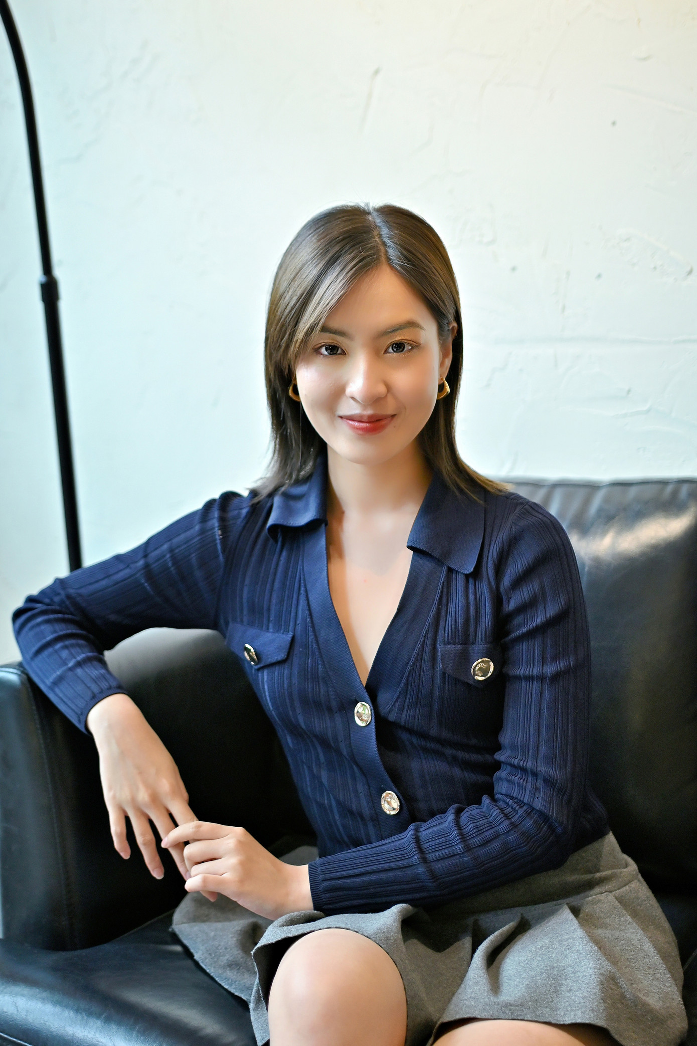 Thảo Tâm nói những ngày đầu sử dụng mạng xã hội, cô thấy tổn thương khi nhận ý kiến tiêu cực, nghĩ có phải người khác đang tấn công mình. &quot;Khi nhìn nhận, mạng xã hội có nhiều góc nhìn, tôi nhận ra mọi sự công kích là bình thường&quot;, cô nói.