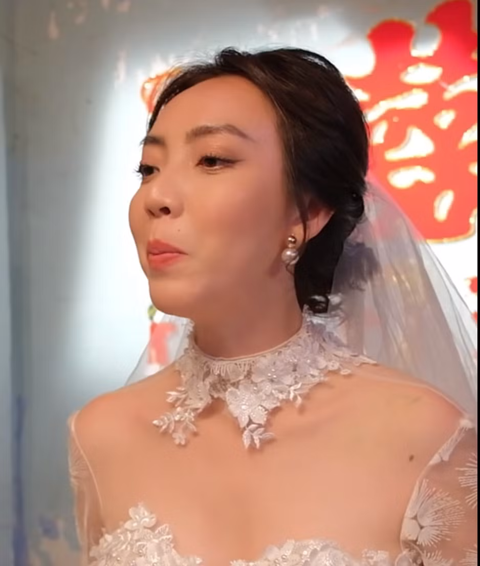 Thu Trang kể chuyện "đám cưới bất ổn" sau 12 năm.