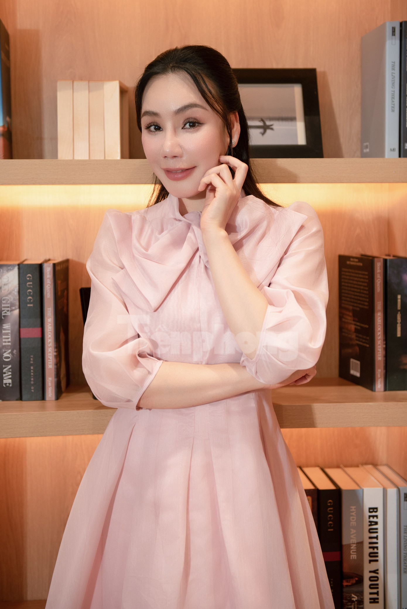 Khi biết và tìm đến ăn chay, đặc biệt là giai đoạn ăn chay trường, cô hoàn toàn vượt qua mọi lời miệt thị. "Những khi căng thẳng, nó làm đầu óc mình tiêu cực, hai chân mày luôn nhíu lại và cáu gắt. Nhưng khi ăn chay, tự nhiên con người tôi khác hẳn. Tôi đã học được cách chấp nhận", giọng ca Cứ để cho em nói thêm.