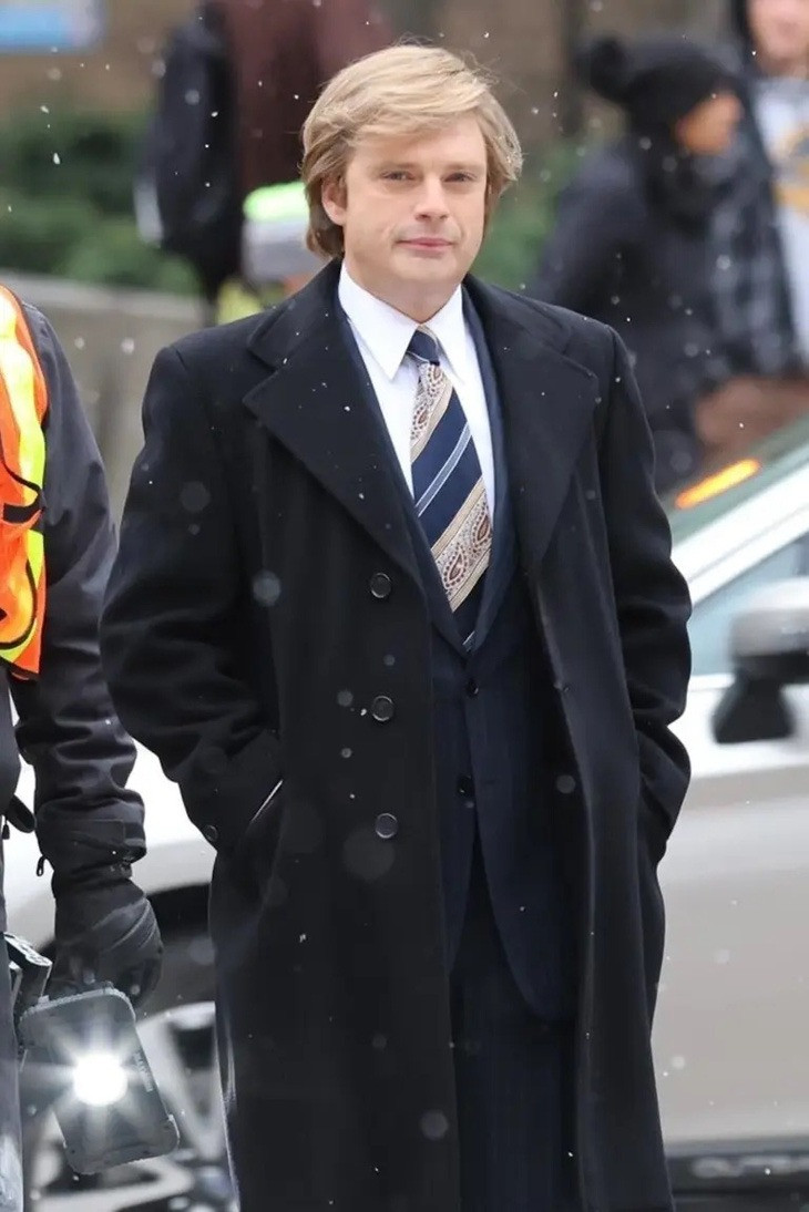 Tạo hình ông Donald Trump những năm 1970-1980 trong The Apprentice.