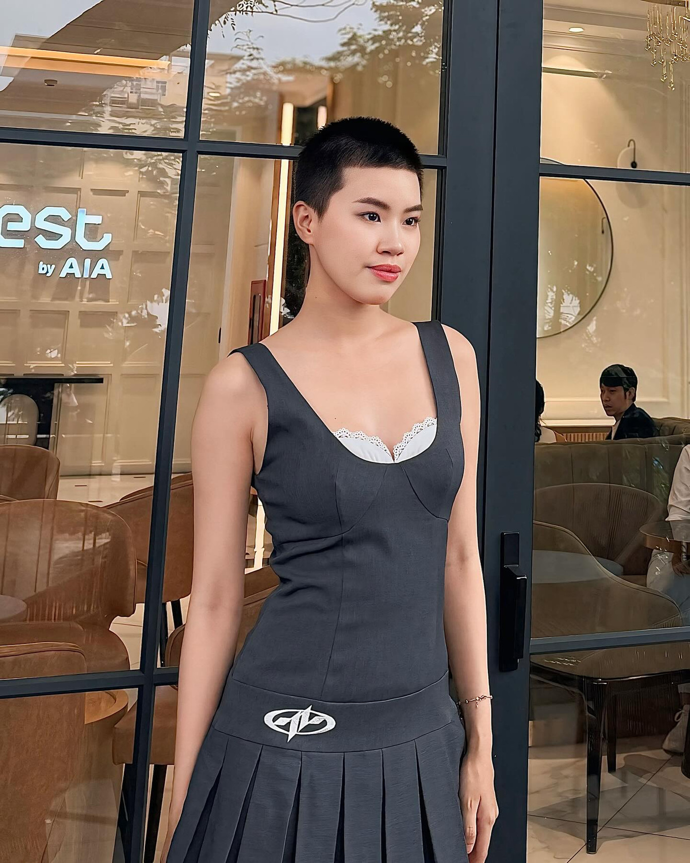 Giang Thùy Linh (trái) và Pháo tiếp cận âm nhạc từ drama nhưng theo hướng khác biệt. Giang Thùy Linh (trái) và Pháo tiếp cận âm nhạc từ drama nhưng theo hướng khác biệt.