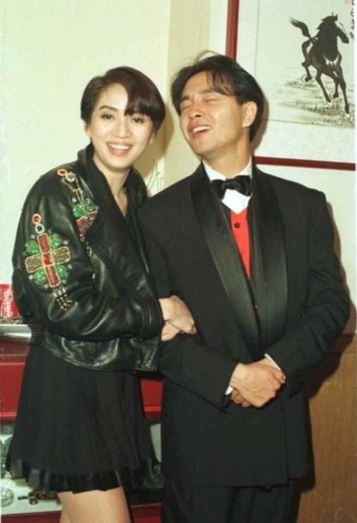 Tri kỷ Trương Quốc Vinh và Mai Diễm Phương qua đời trong cùng năm 2003. Tri kỷ Trương Quốc Vinh và Mai Diễm Phương qua đời trong cùng năm 2003.