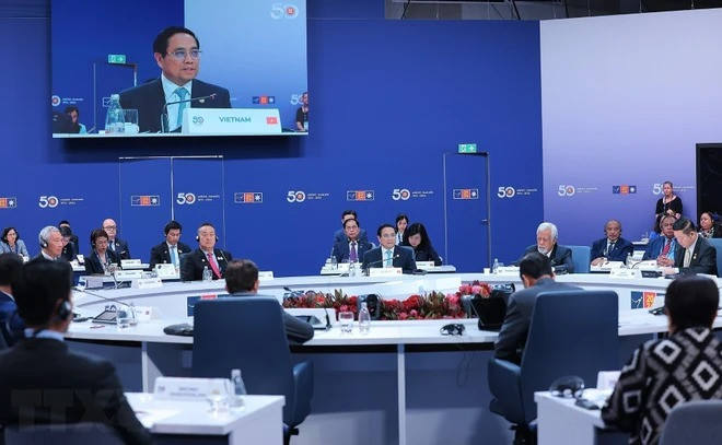 Thủ tướng Phạm Minh Chính phát biểu tại Phiên họp toàn thể Hội nghị Cấp cao Đặc biệt kỷ niệm 50 năm quan hệ ASEAN-Australia. (Ảnh: Dương Giang/TTXVN)