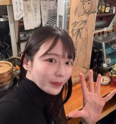 Miyuki Koizumi là người mẫu áo tắm, đại sứ du lịch thành phố Takamatsu, tỉnh Kagawa. Miyuki Koizumi là người mẫu áo tắm, đại sứ du lịch thành phố Takamatsu, tỉnh Kagawa.