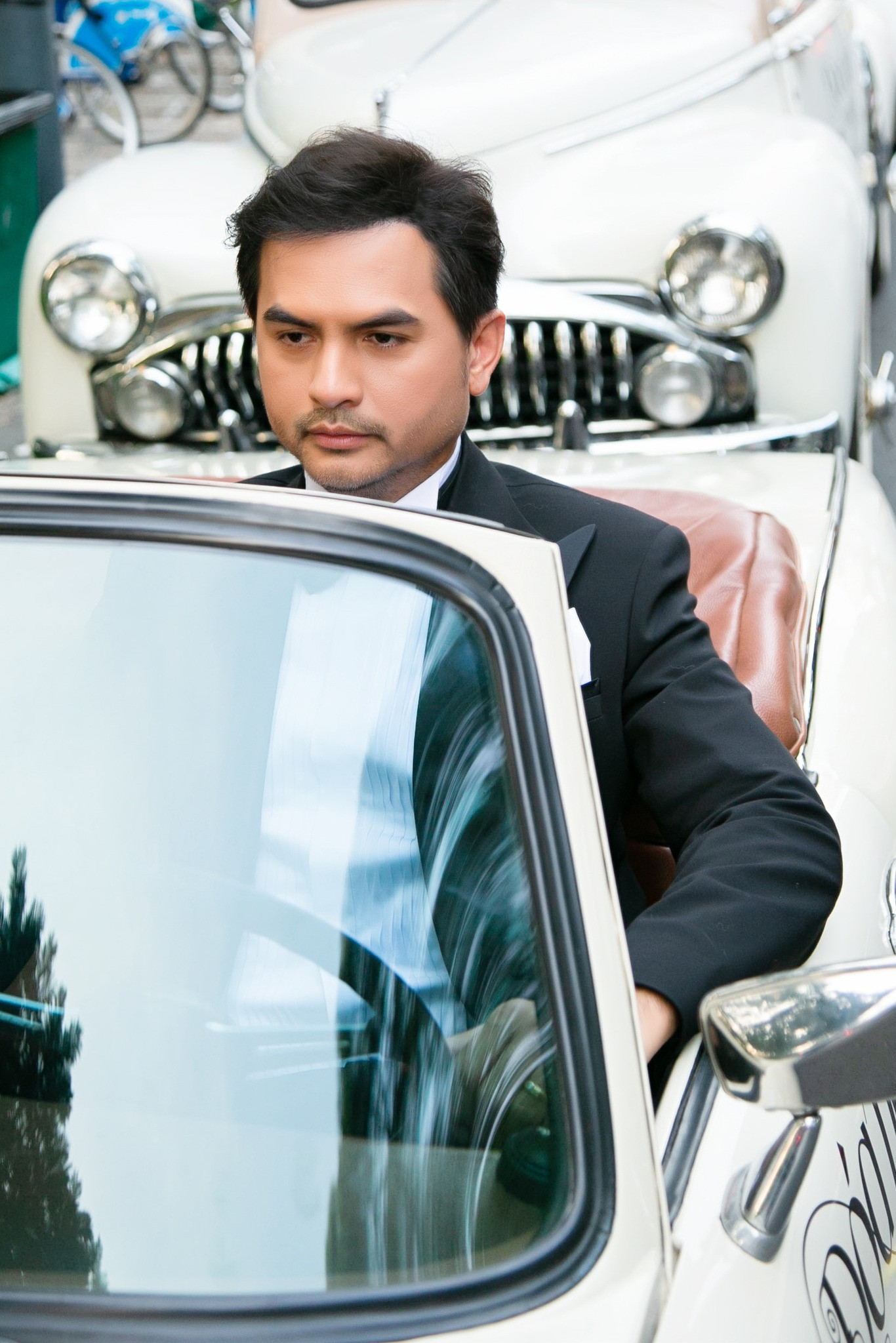 Hình ảnh Đức Tiến dự Liên hoan phim Quốc tế TPHCM tại Việt Nam hồi tháng 4. Hình ảnh Đức Tiến dự Liên hoan phim Quốc tế TPHCM tại Việt Nam hồi tháng 4.