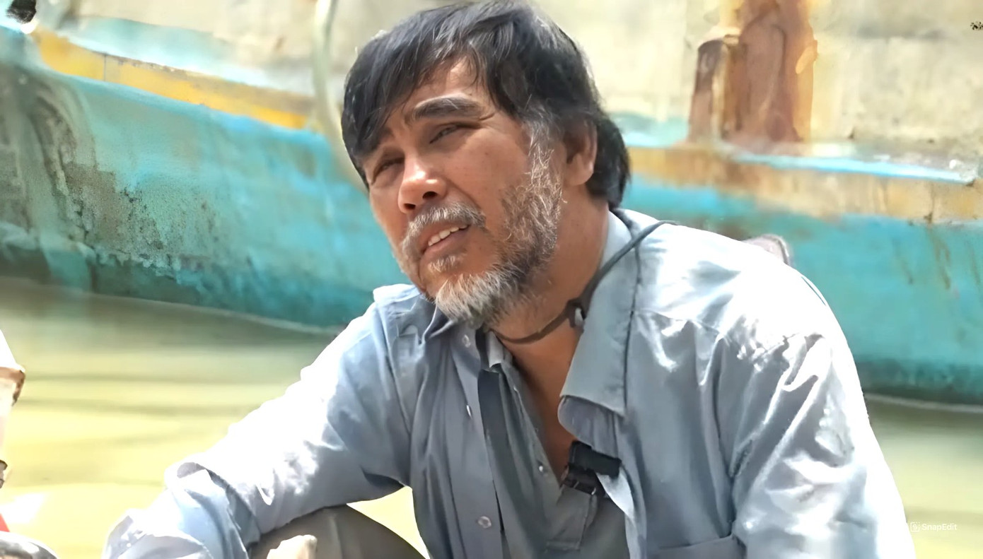 Quyền Linh "khổ và già nua" với Hai Muối. Quyền Linh "khổ và già nua" với Hai Muối.