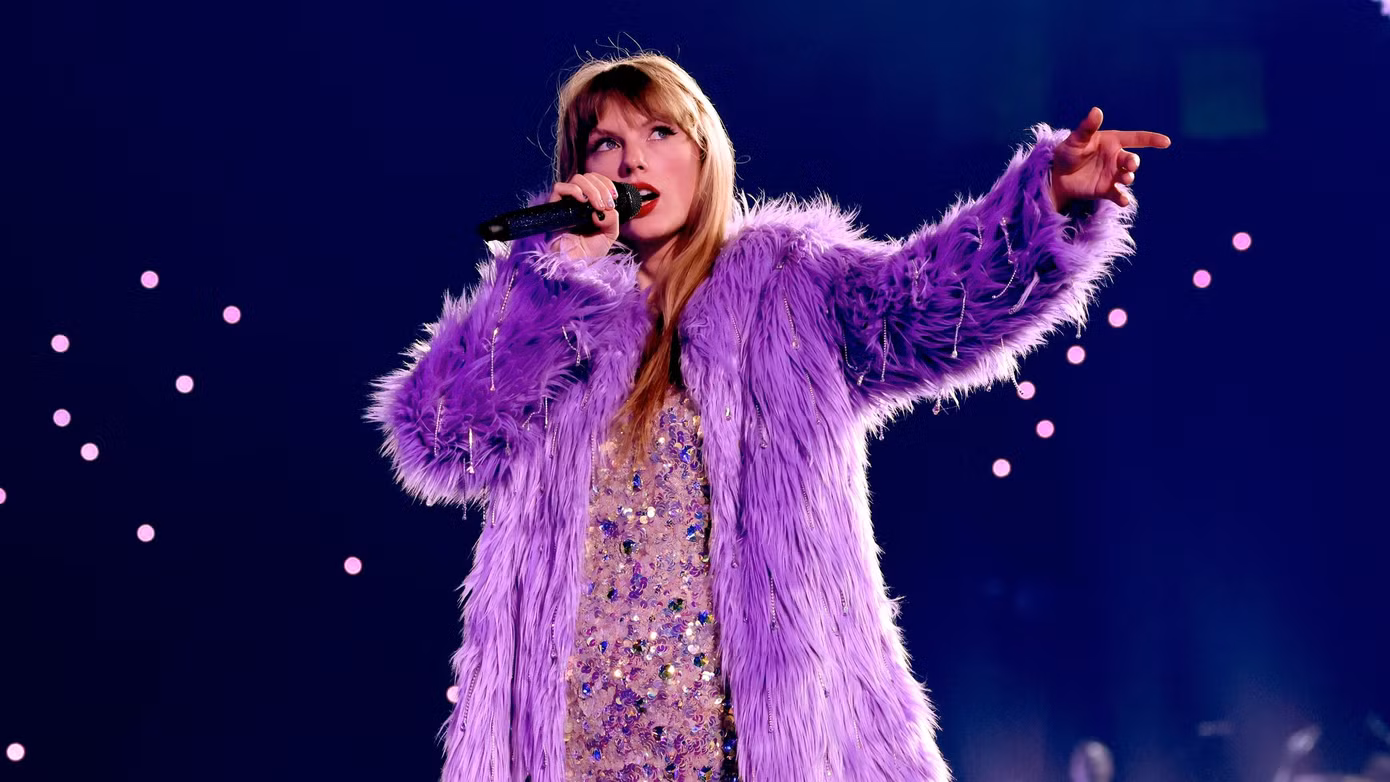 Hàn Quốc không có sân vận động đủ sức chứa để Taylor Swift biểu diễn?