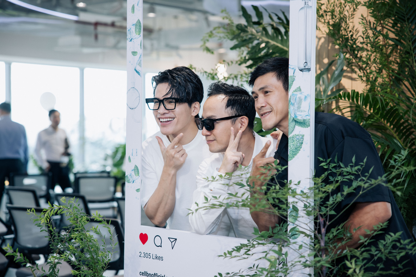 Quốc Thiên liên tục có nhiều khoảnh khắc hài hước cùng các anh tài.