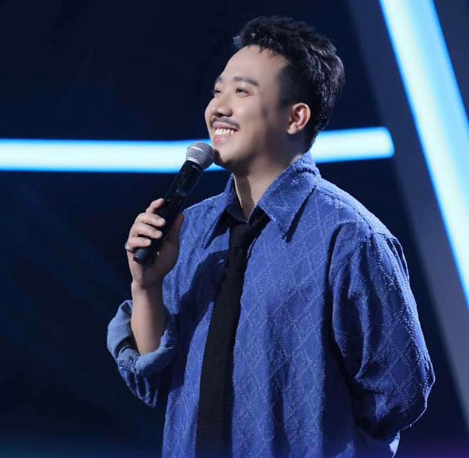 Ngoại hình của Trấn Thành khi trở lại game show.