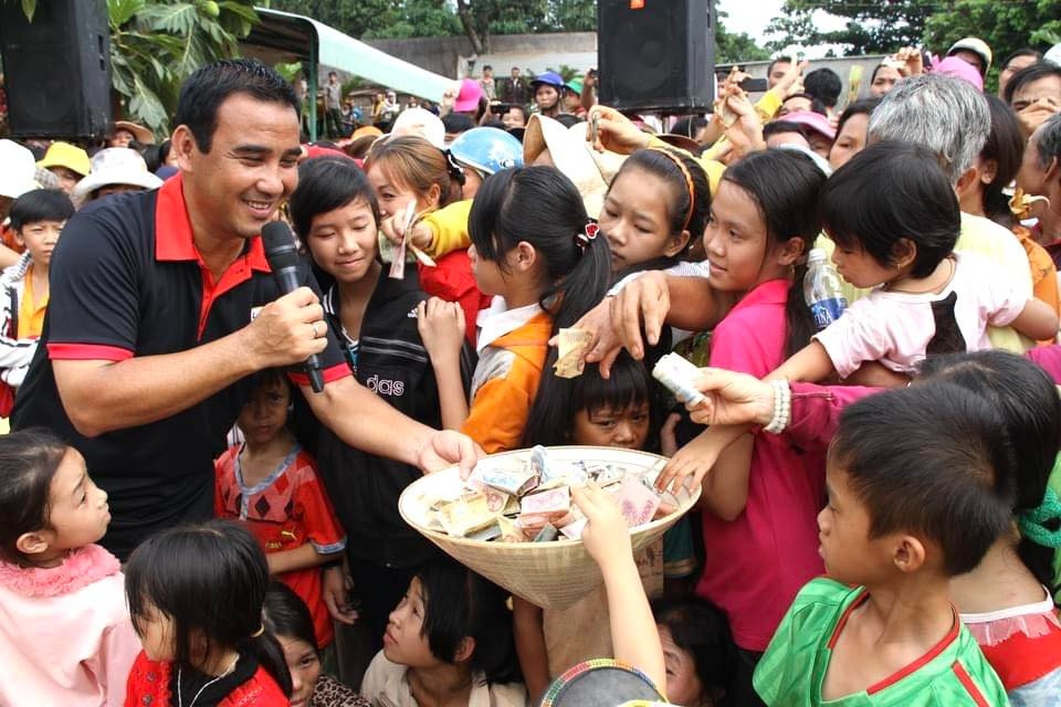 Bức ảnh được MC Quyền Linh sử dụng trong bài giải thích, xin lỗi. Bức ảnh được MC Quyền Linh sử dụng trong bài giải thích, xin lỗi.