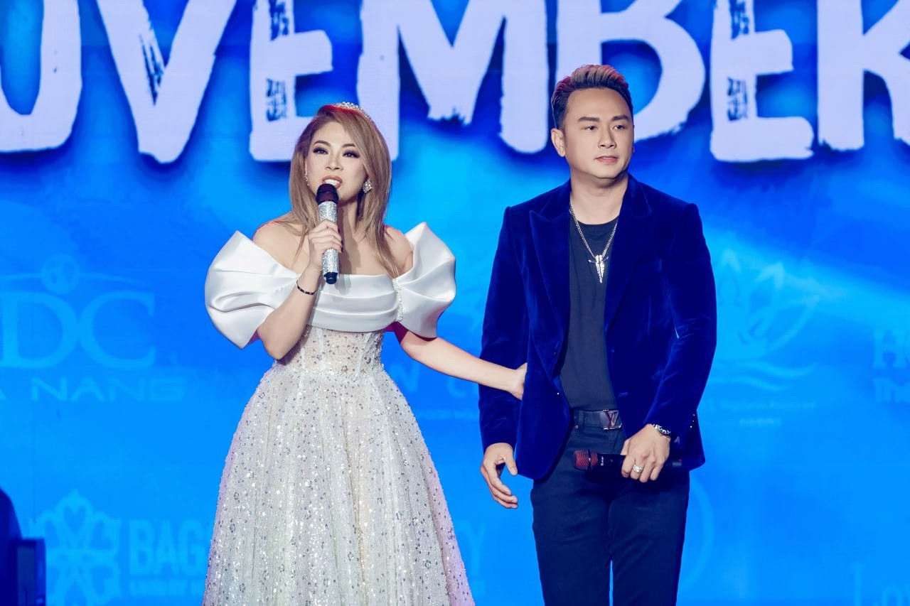 Trong live show, Thanh Thảo thay gần 10 bộ trang phục. Nữ ca sĩ nói cô muốn chỉn chu trên sân khấu, biến hóa liên tục để mang đến sự hấp dẫn cho người xem. Sau chương trình ở Mỹ, giọng ca Tình yêu của tôi về Việt Nam chuẩn bị dự án đặc biệt kỷ niệm 30 năm đi hát.